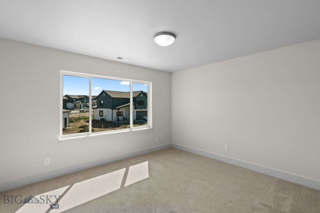 92 Horseshoe Loop, Bozeman MT 59718