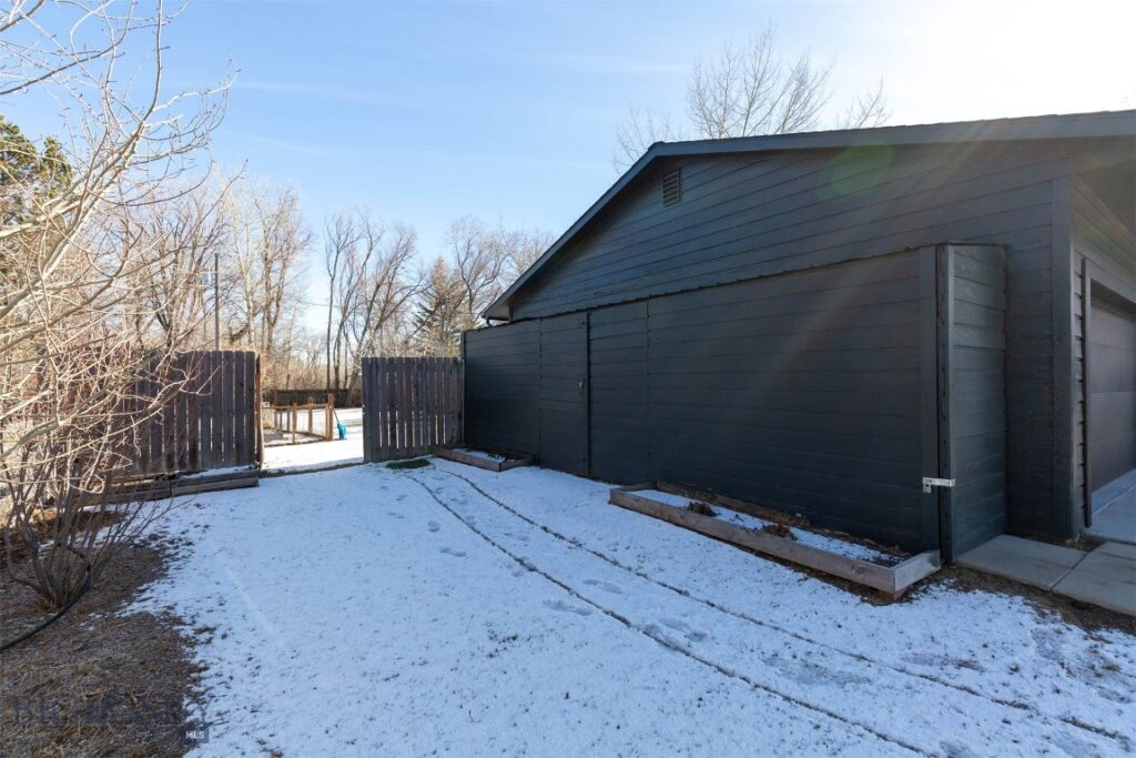 9200 River Road, Bozeman MT 59718