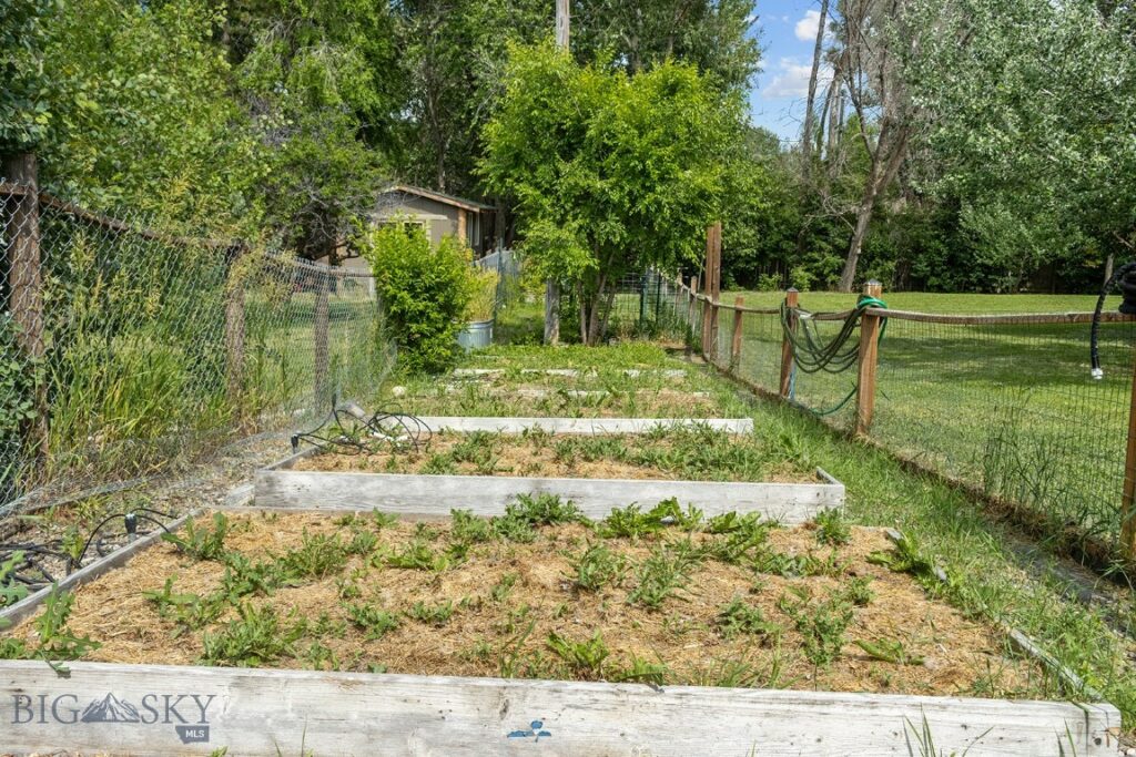 9200 River Road, Bozeman MT 59718