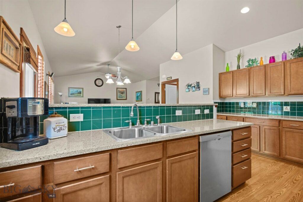 93 Cedar Shade Lane, Bozeman MT 59718