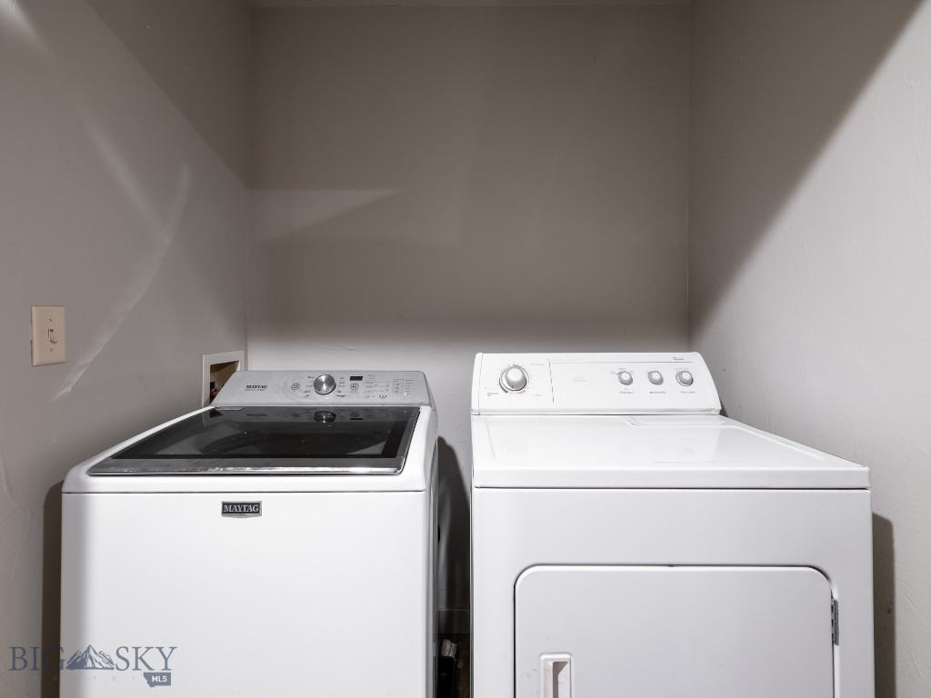 941 Saxon Way, Bozeman MT 59718