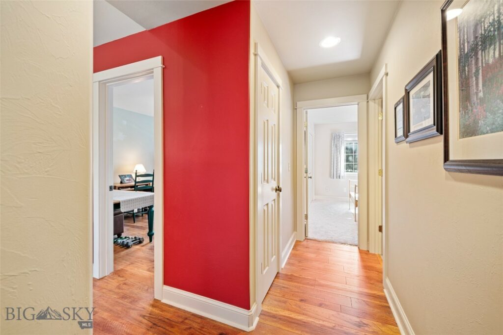 944 Forest Glen Drive, Bozeman MT 59718
