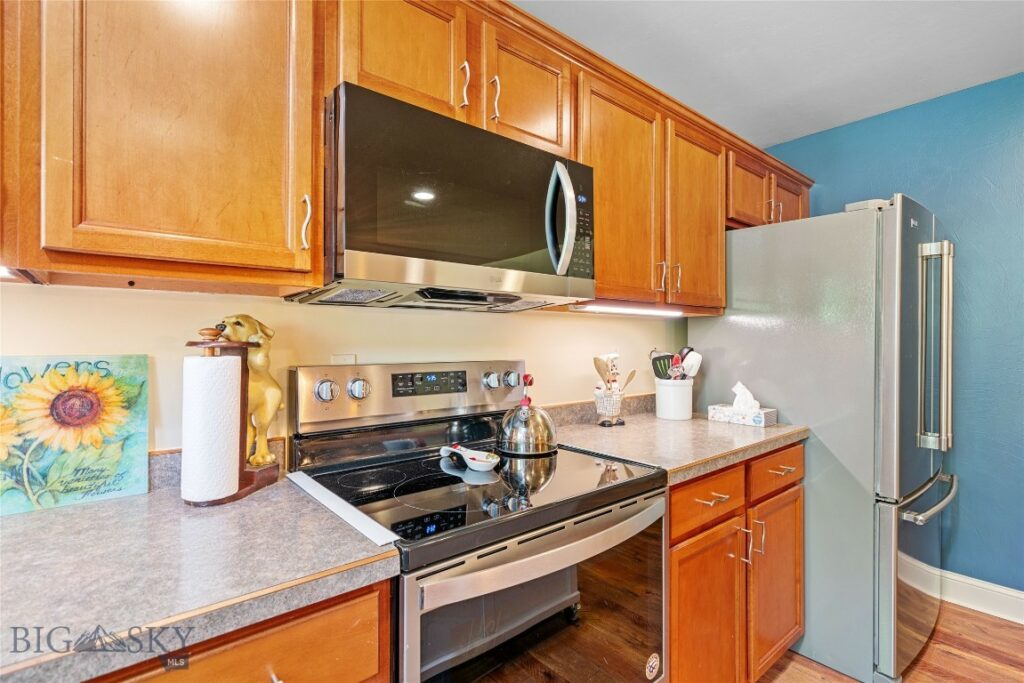 944 Forest Glen Drive, Bozeman MT 59718