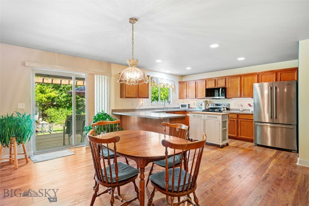 944 Forest Glen Drive, Bozeman MT 59718