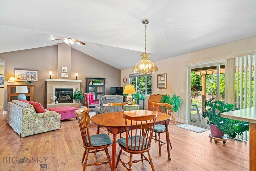 944 Forest Glen Drive, Bozeman MT 59718