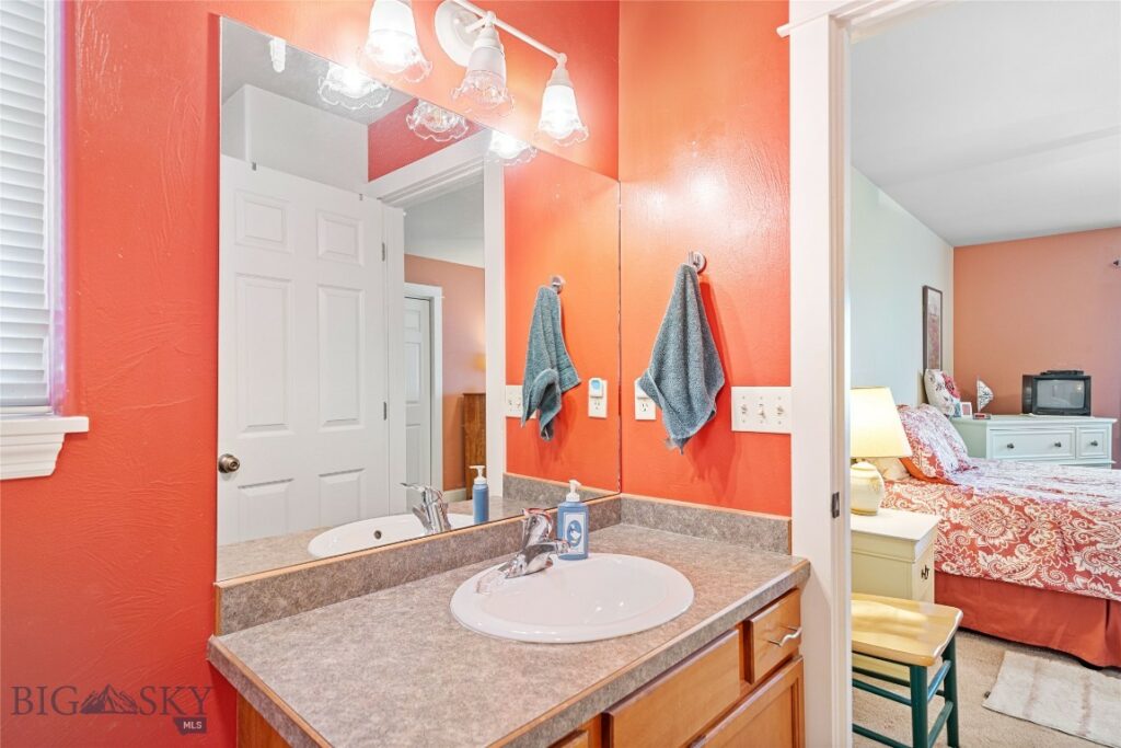 944 Forest Glen Drive, Bozeman MT 59718
