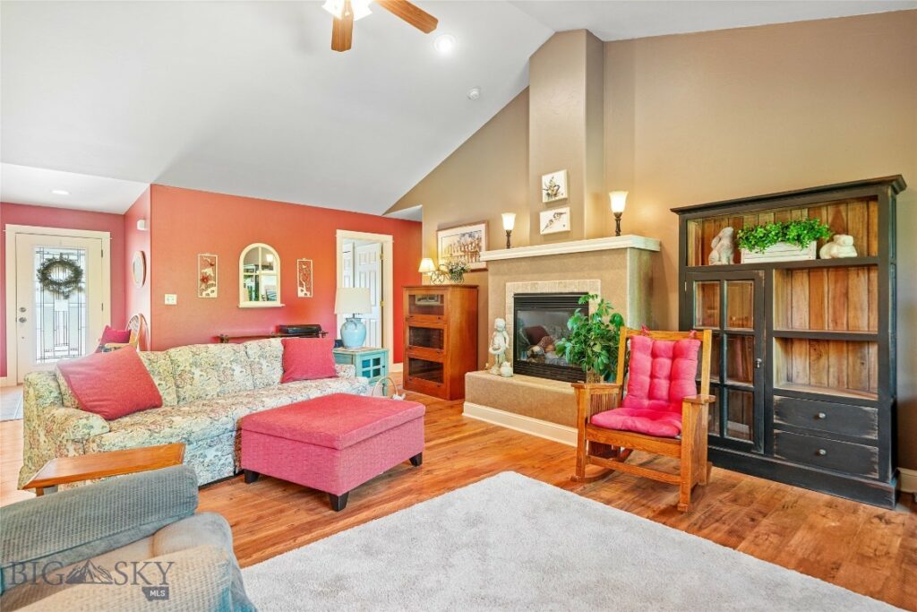 944 Forest Glen Drive, Bozeman MT 59718