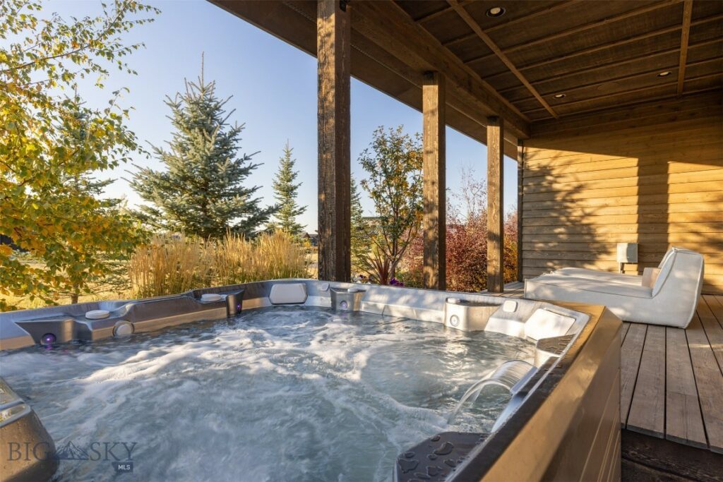 949 Black Bull, Bozeman MT 59718