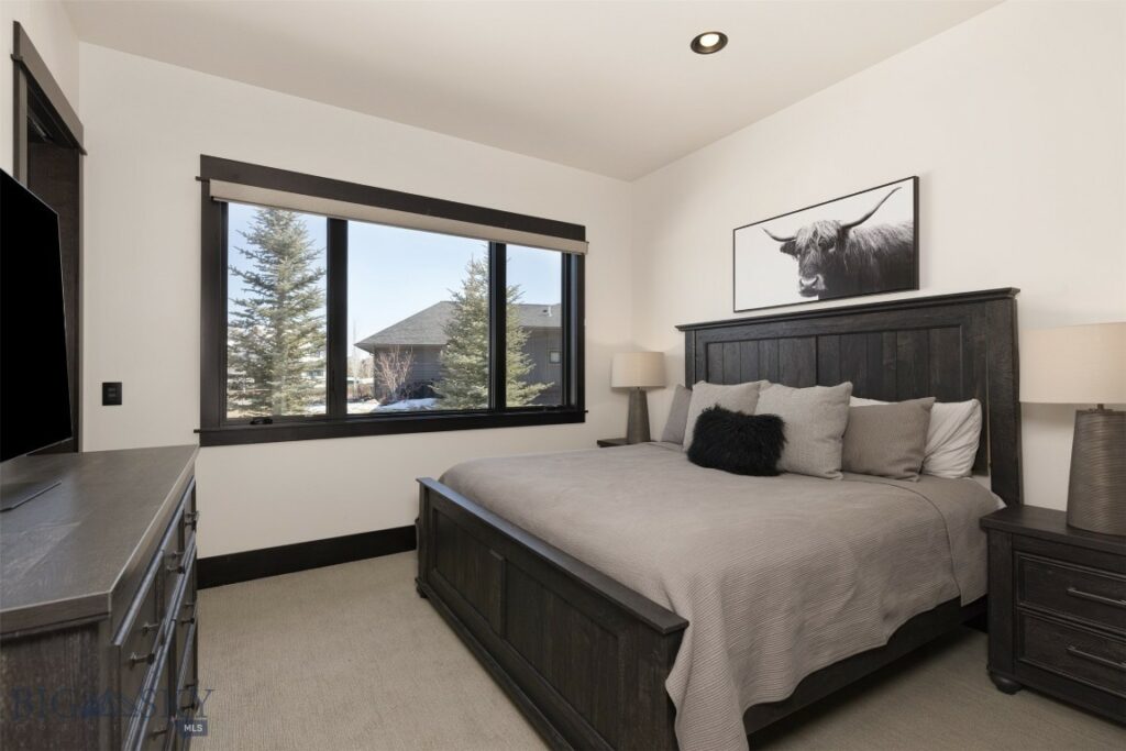 949 Black Bull, Bozeman MT 59718