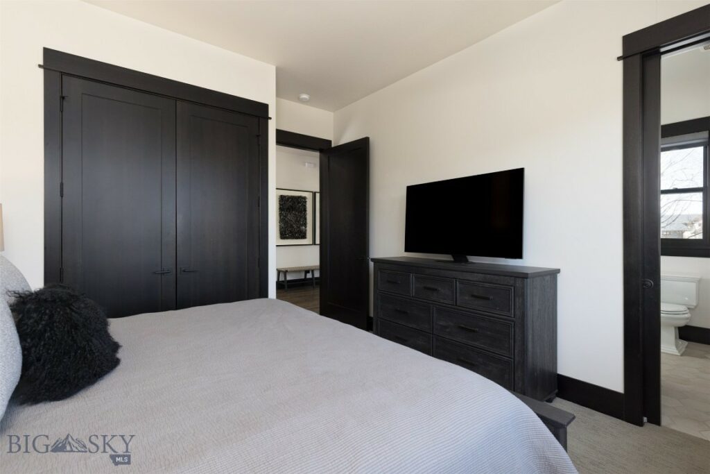 949 Black Bull, Bozeman MT 59718