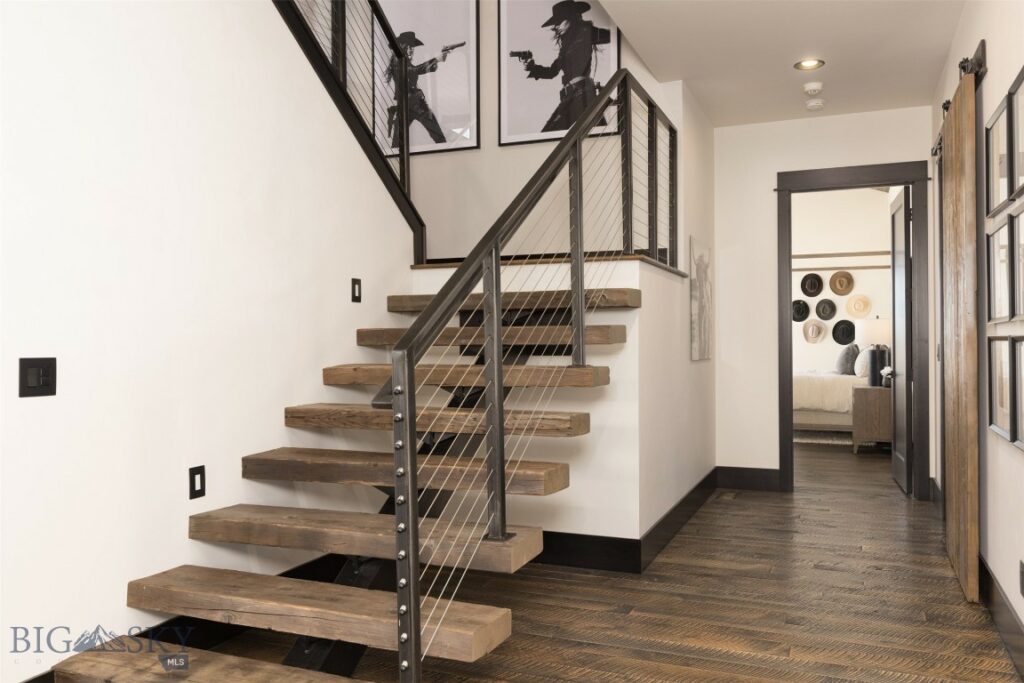 949 Black Bull, Bozeman MT 59718