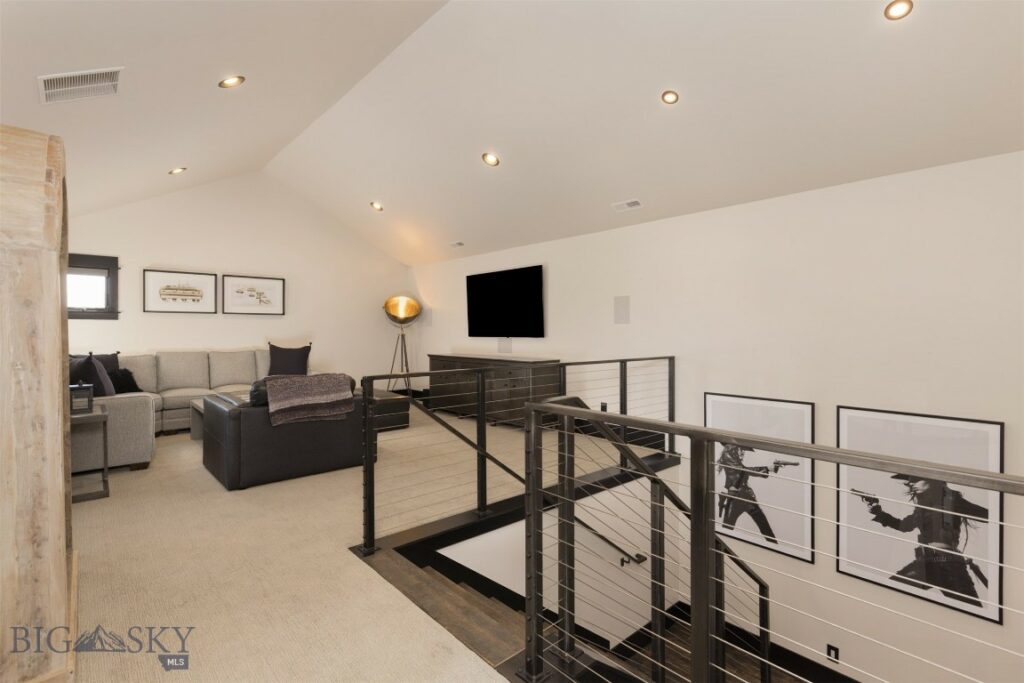 949 Black Bull, Bozeman MT 59718