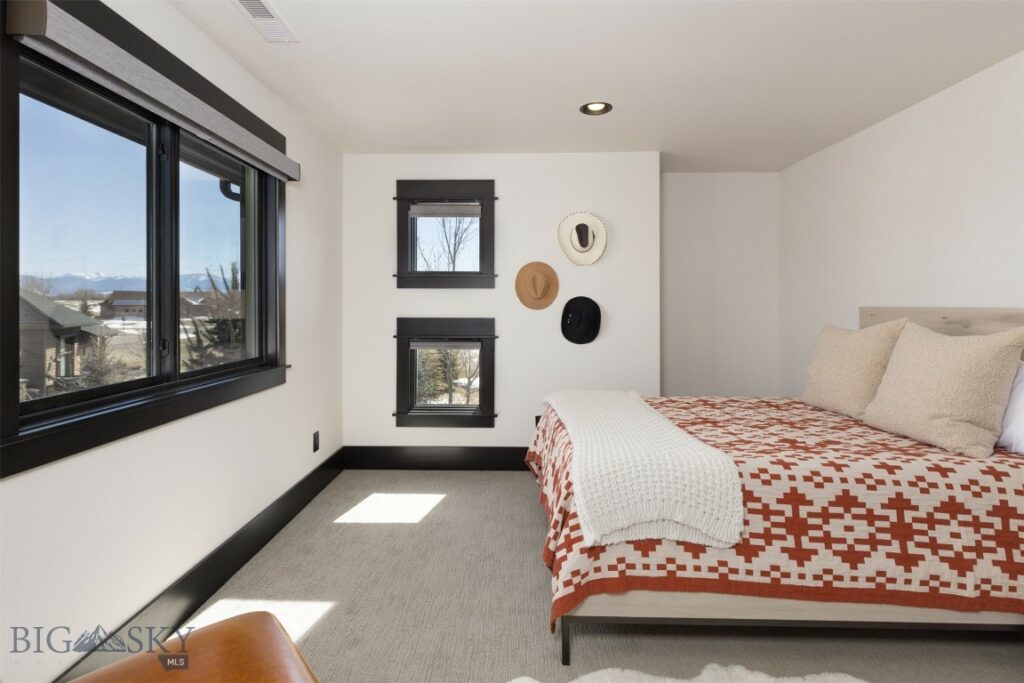 949 Black Bull, Bozeman MT 59718