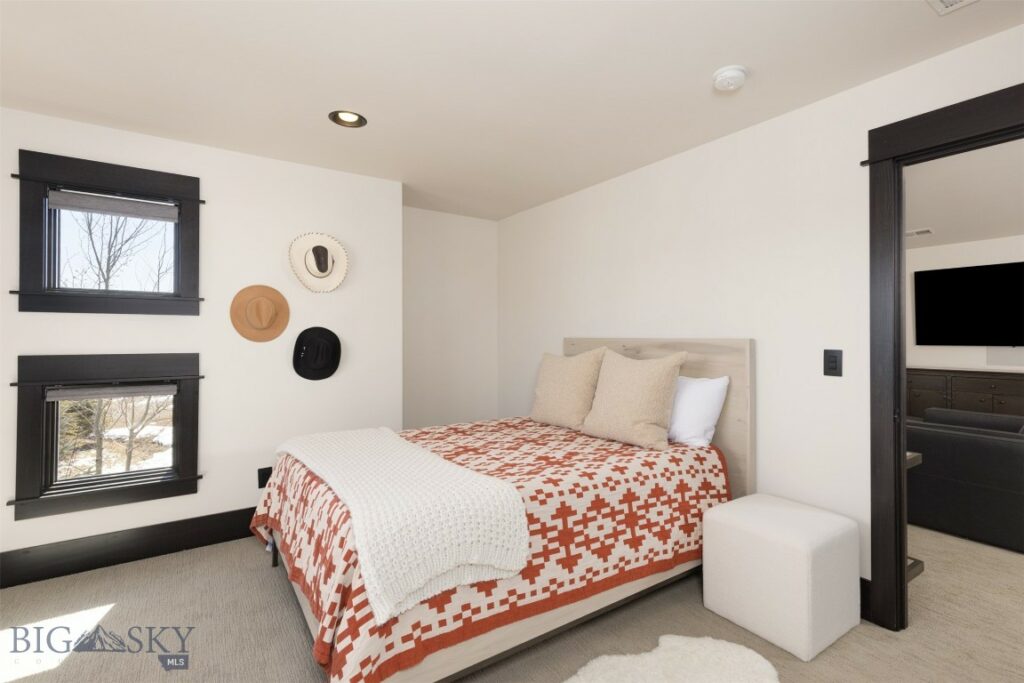 949 Black Bull, Bozeman MT 59718