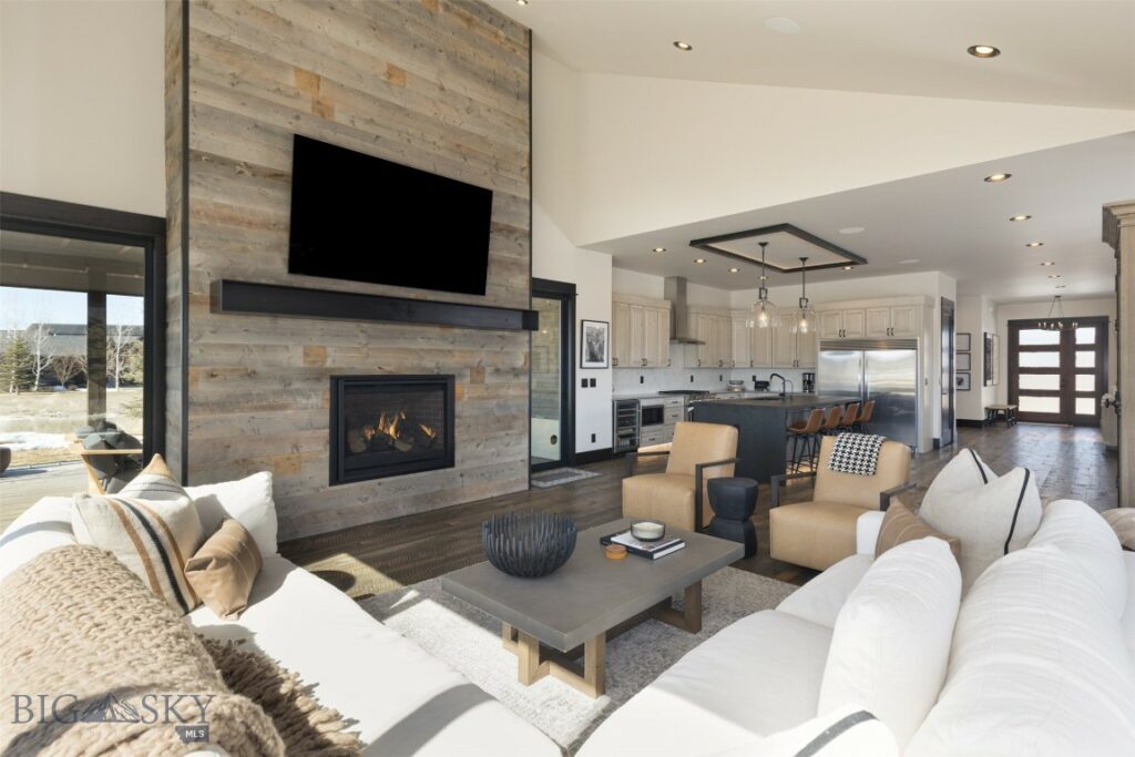 949 Black Bull, Bozeman MT 59718