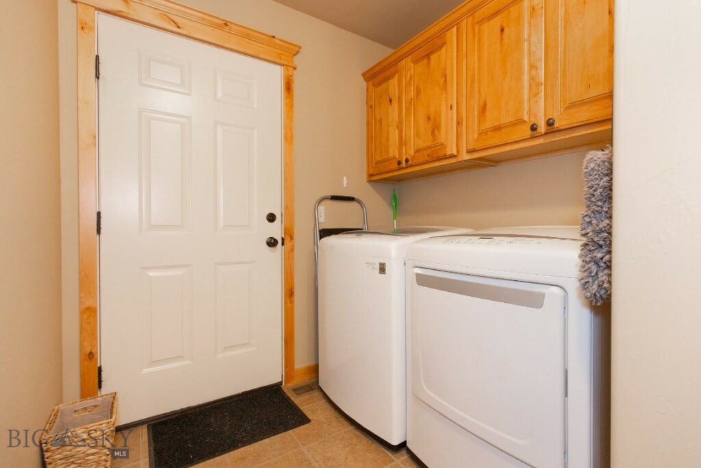 959 Flanders Creek Avenue, Bozeman MT 59718
