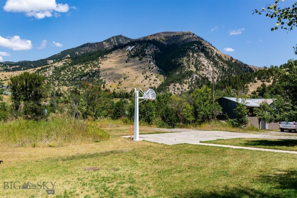 9850 Fish Hatchery Road, Bozeman MT 59715