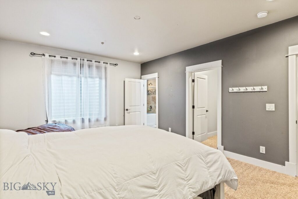 31 Haystack Drive, Bozeman MT 59718
