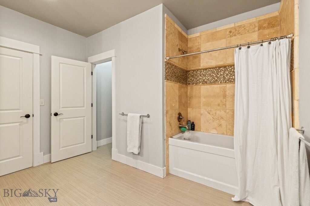 31 Haystack Drive, Bozeman MT 59718