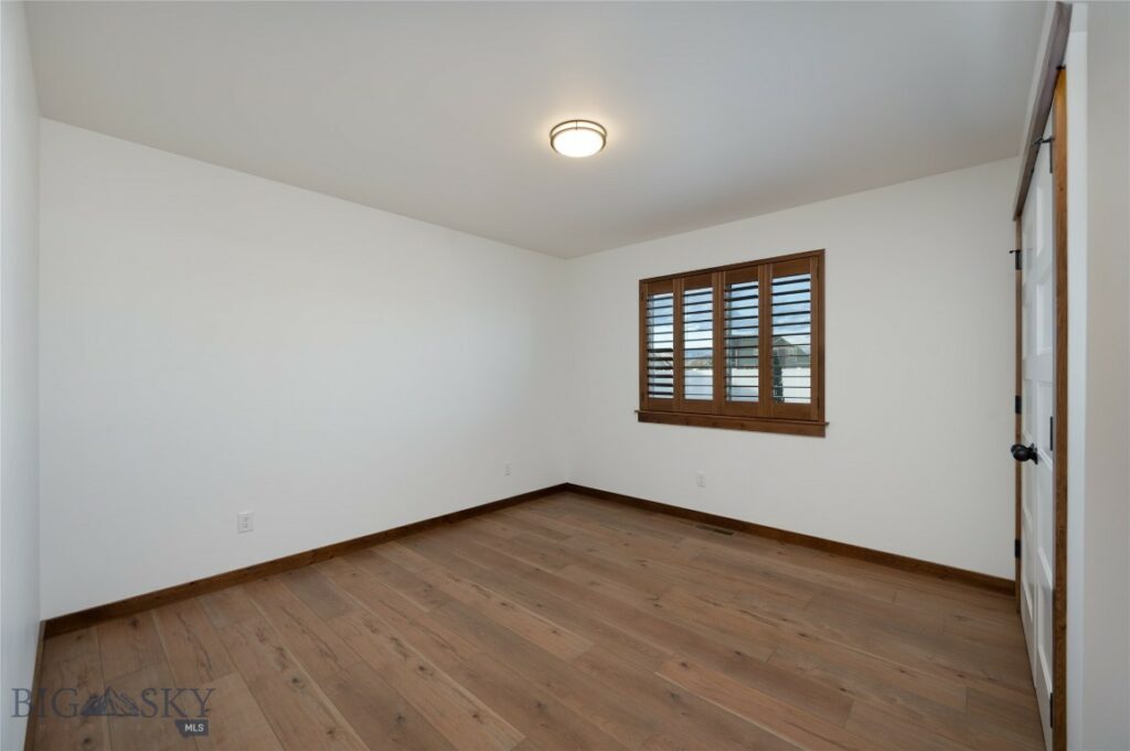 915 Stewart Loop, Bozeman MT 59718