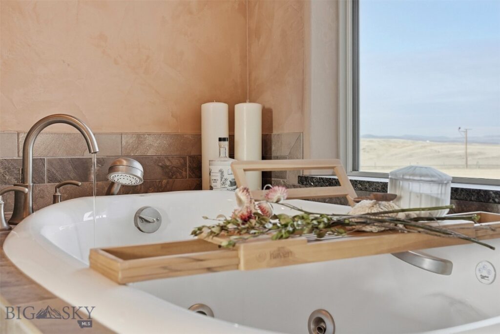 9670 Prairie Rd, Bozeman MT 59741