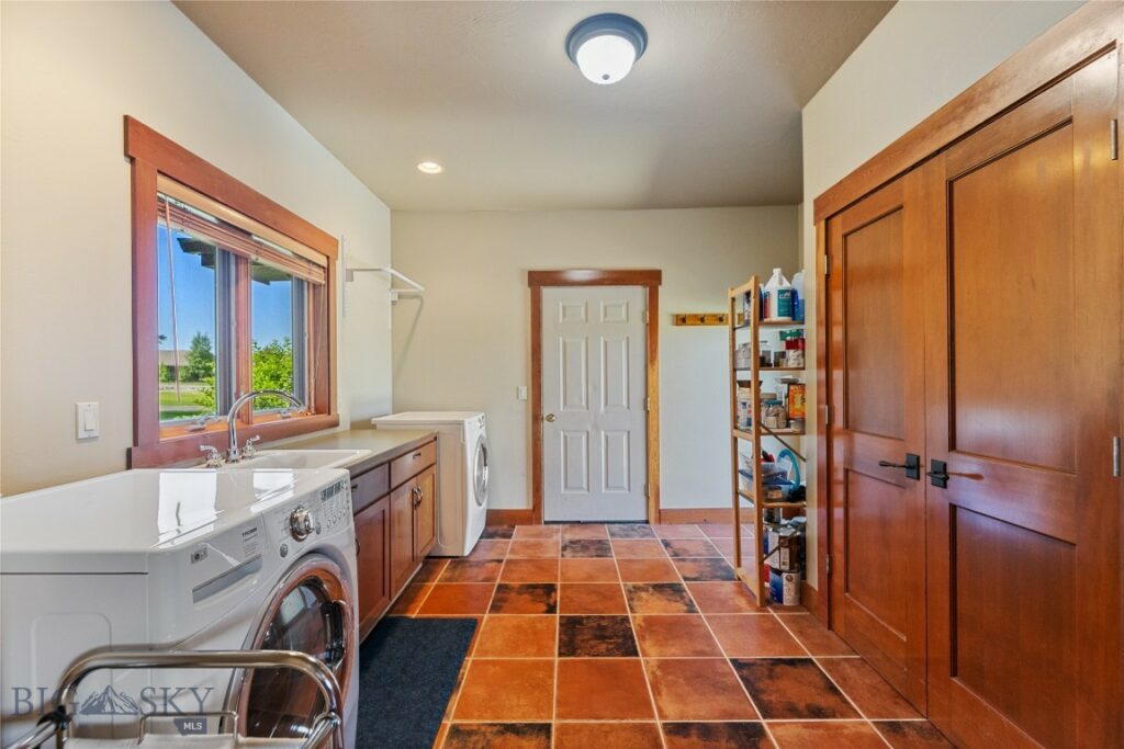 619 Terrance Loop, Bozeman MT 59718