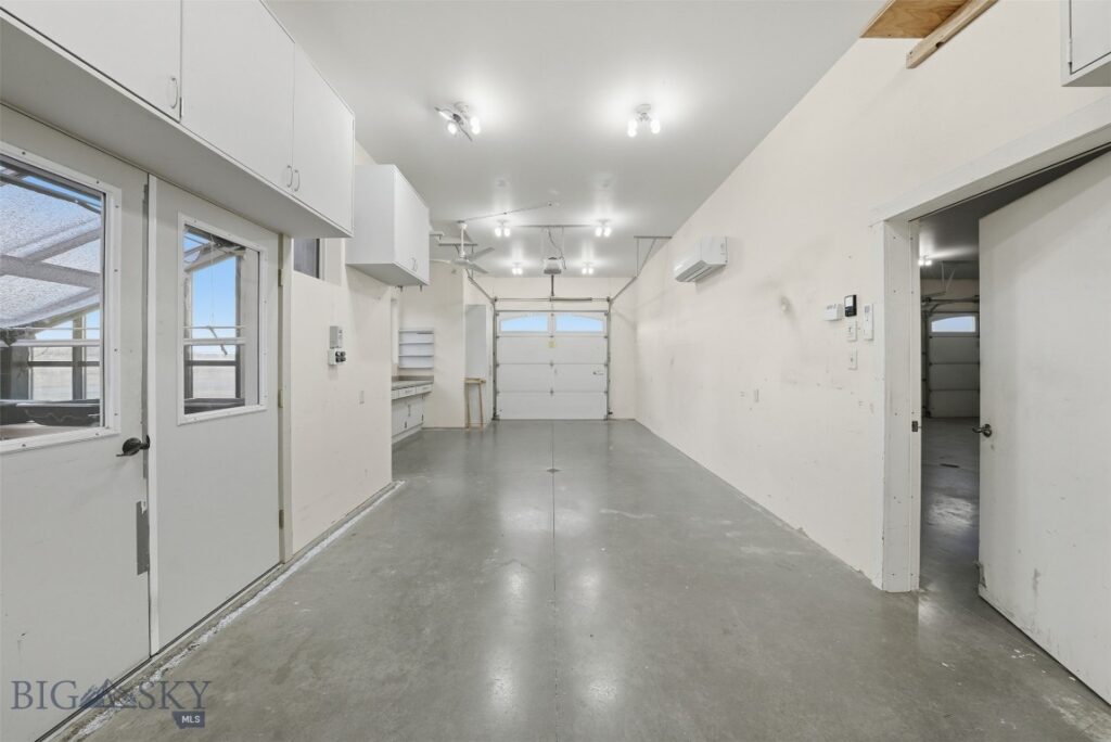 9670 Prairie Rd, Bozeman MT 59741