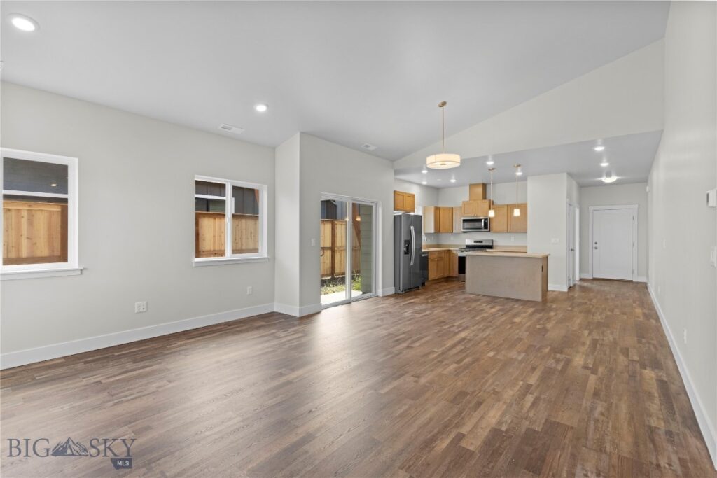 16 Westgate Ave, Bozeman MT 59718