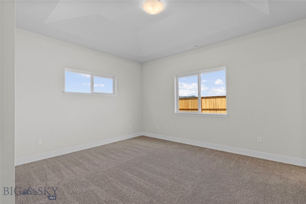 16 Westgate Ave, Bozeman MT 59718