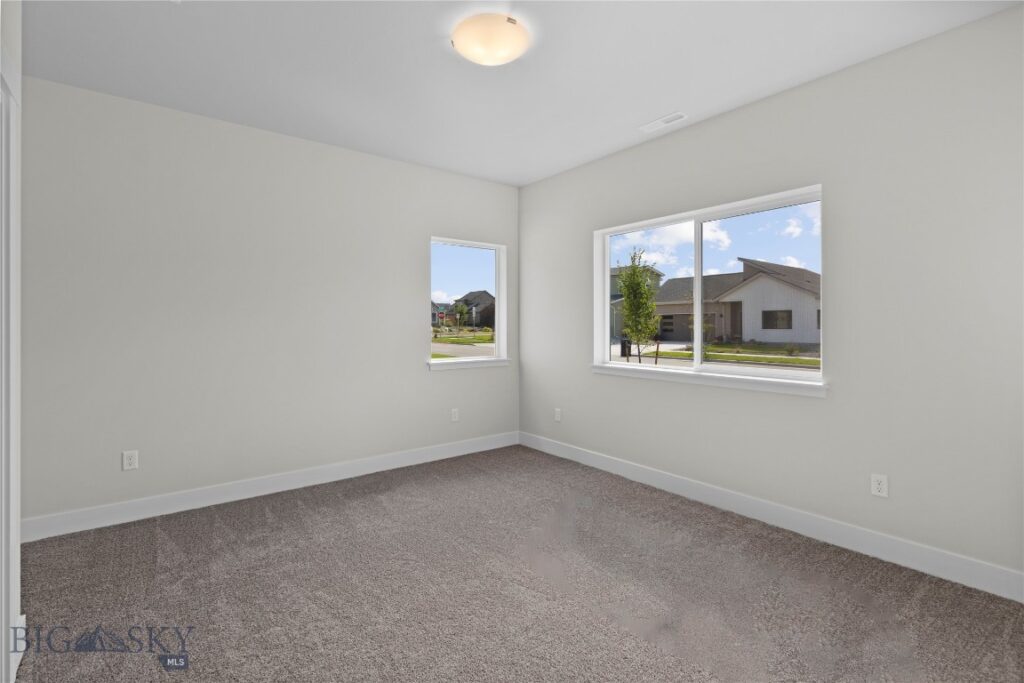 16 Westgate Ave, Bozeman MT 59718