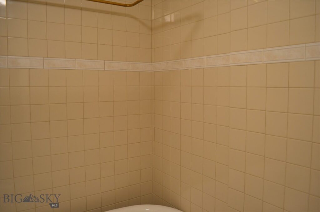 2200 W Dickerson, Bozeman MT 59718