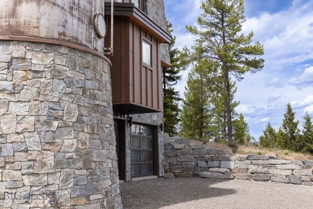 3096 Woodchuck Road, Bozeman MT 59715