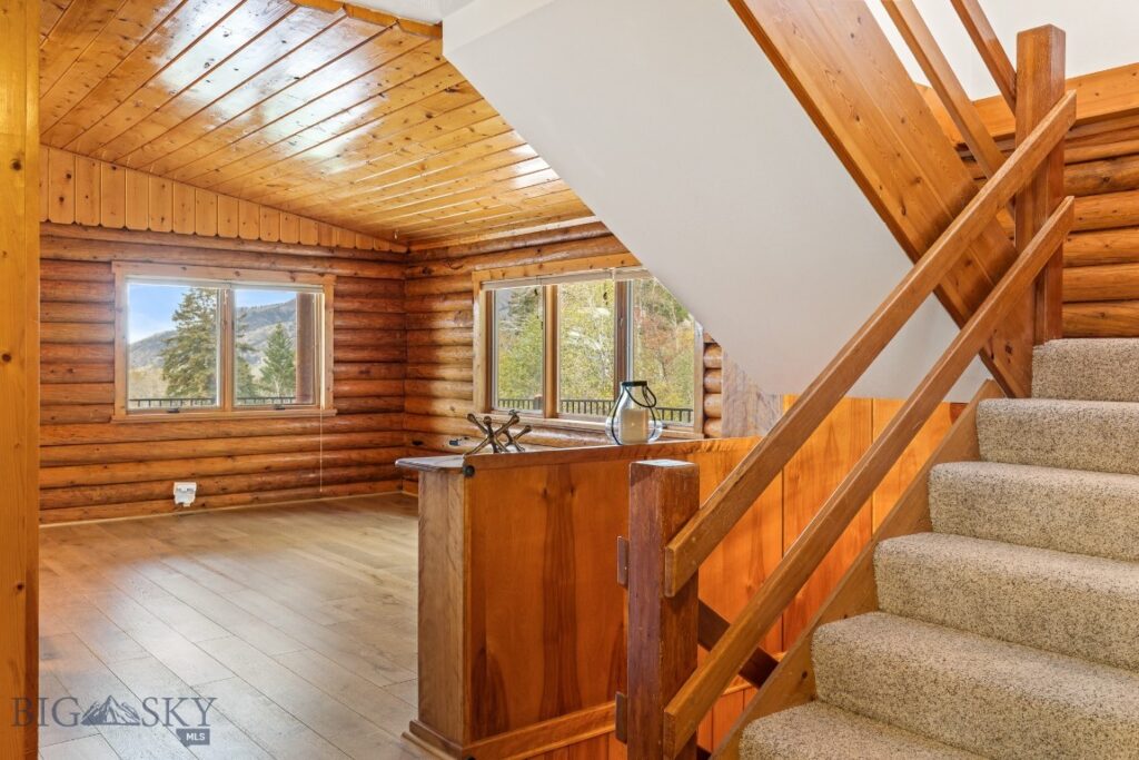 8651 E Panorama Drive E, Bozeman MT 59715