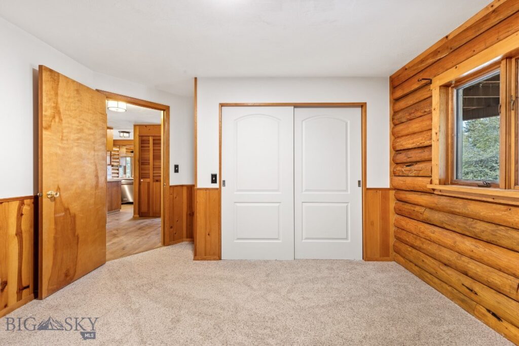 8651 E Panorama Drive E, Bozeman MT 59715