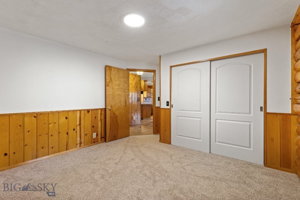 8651 E Panorama Drive E, Bozeman MT 59715