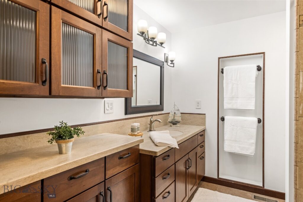 8651 E Panorama Drive E, Bozeman MT 59715