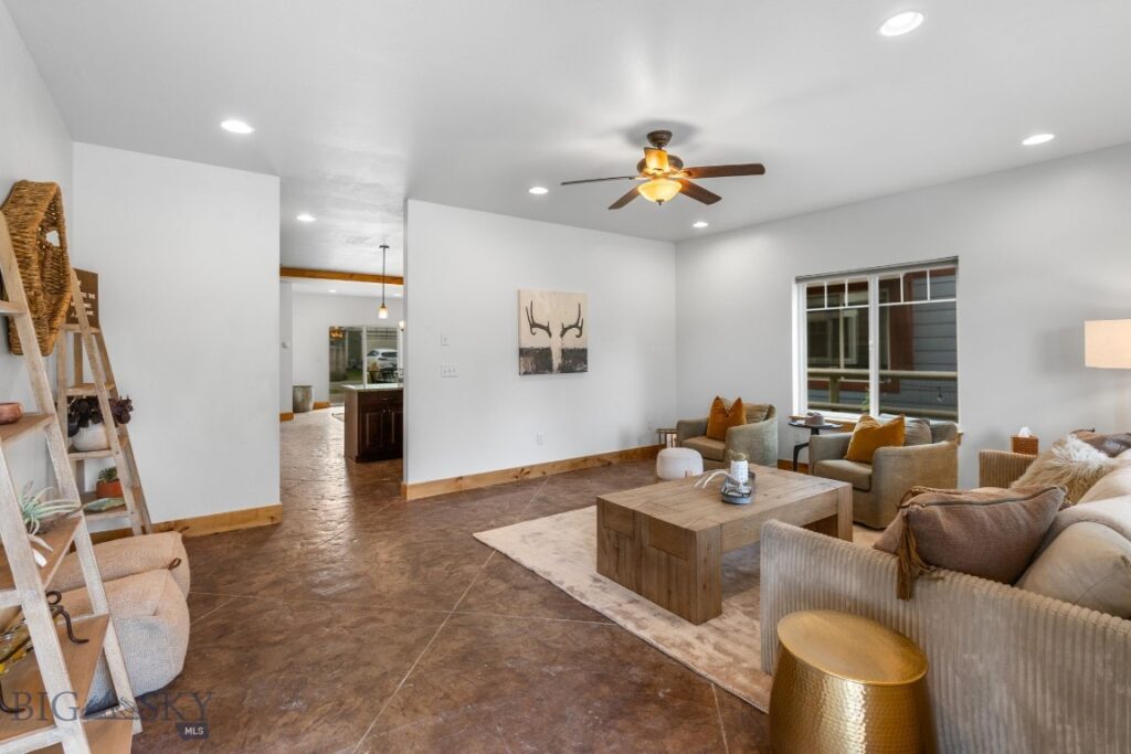 2464 Ferguson Avenue, Bozeman MT 59718