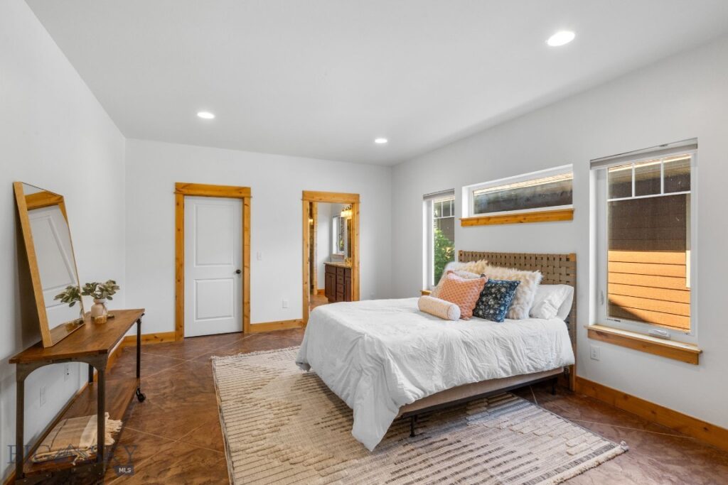 2464 Ferguson Avenue, Bozeman MT 59718