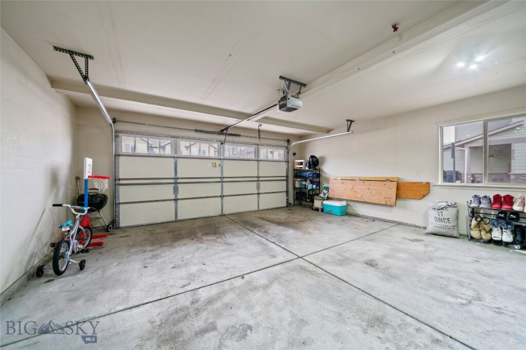 3206 Warbler Way, Bozeman MT 59718