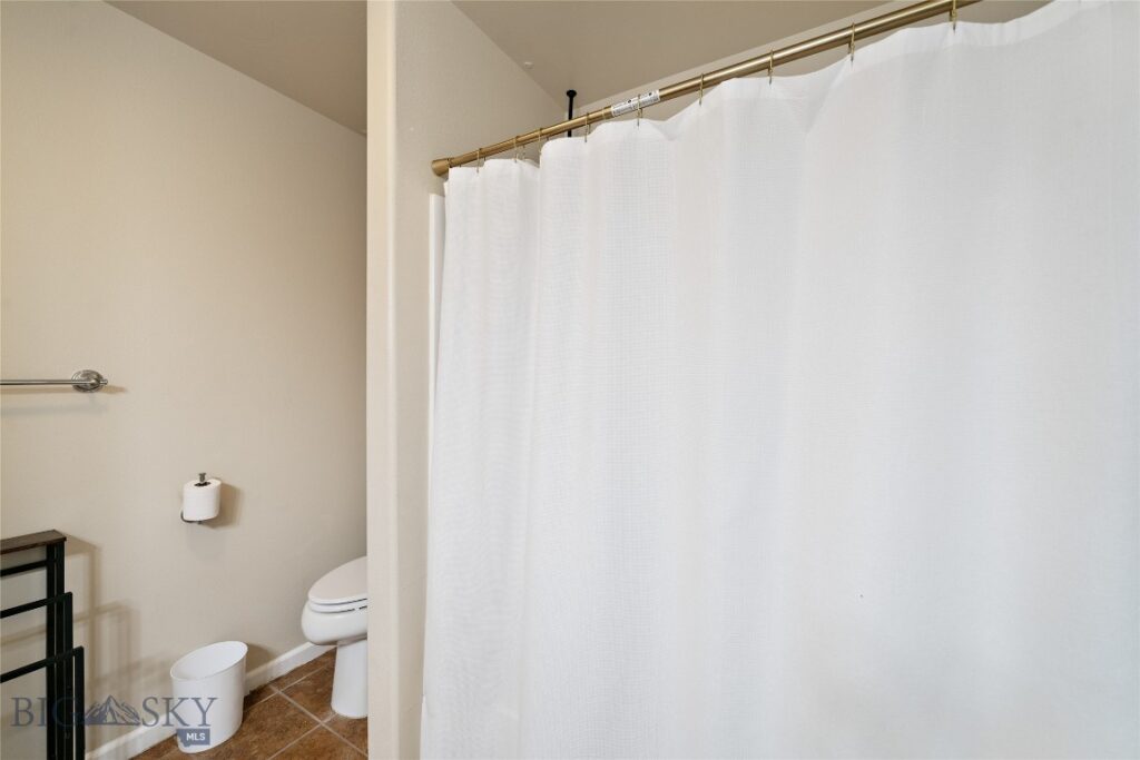 3206 Warbler Way, Bozeman MT 59718