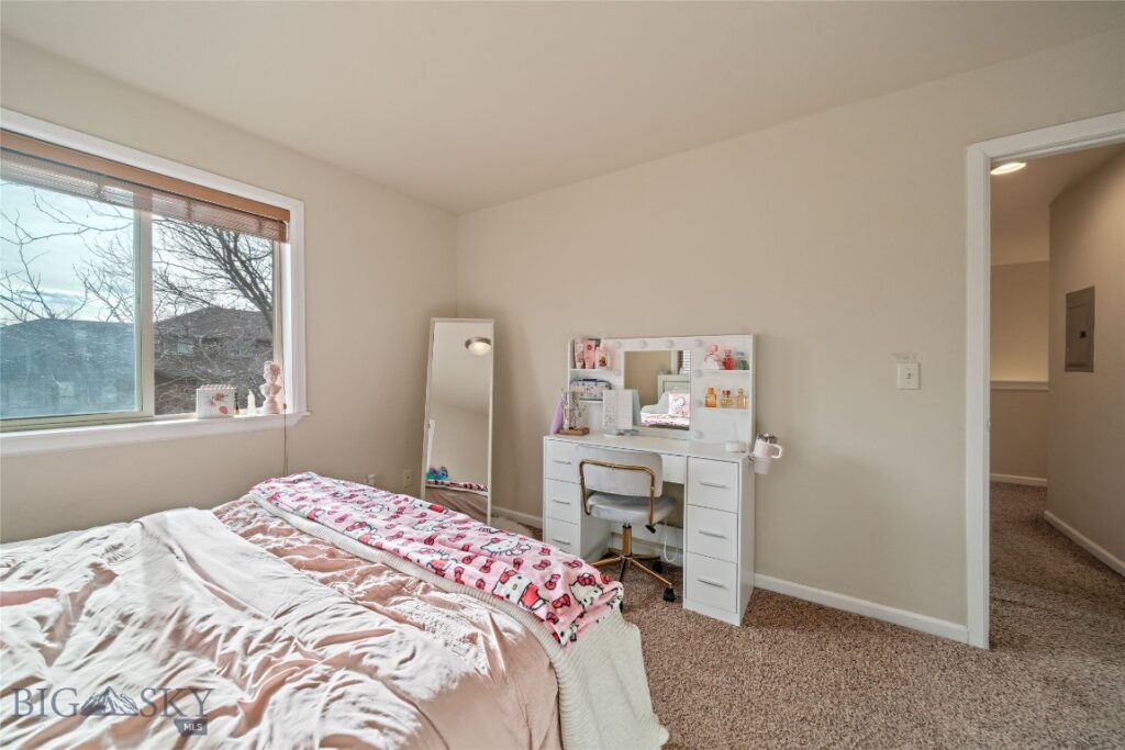 3206 Warbler Way, Bozeman MT 59718