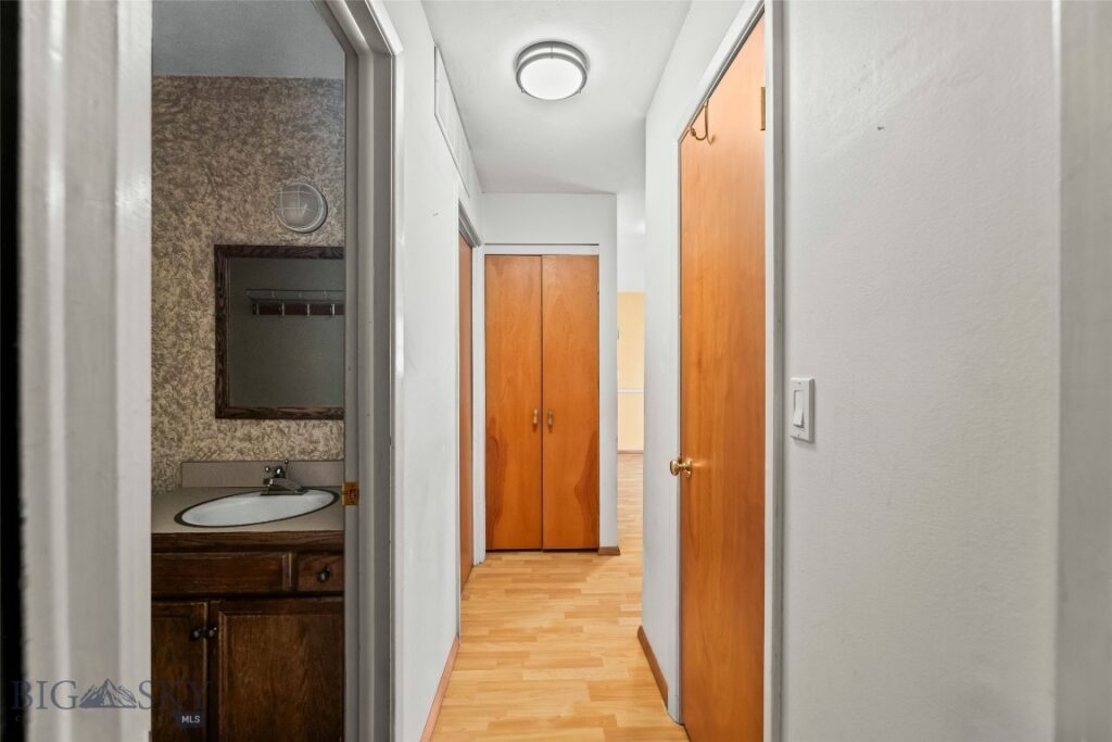 1508 S Tracy Avenue, Bozeman MT 59715