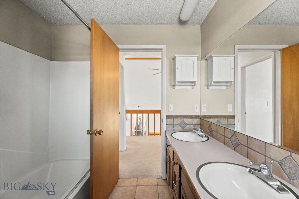 1508 S Tracy Avenue, Bozeman MT 59715