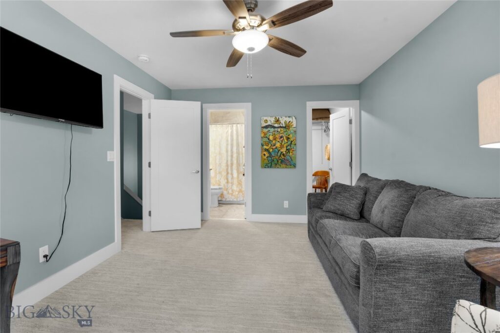 102 E College Street, Bozeman MT 59715