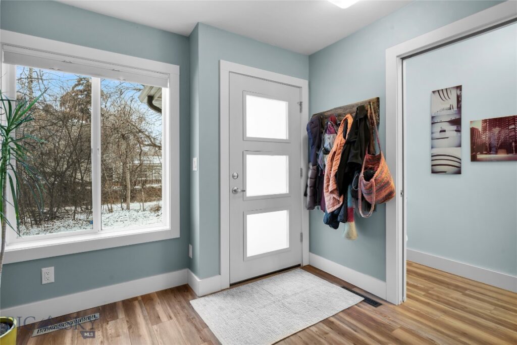 102 E College Street, Bozeman MT 59715