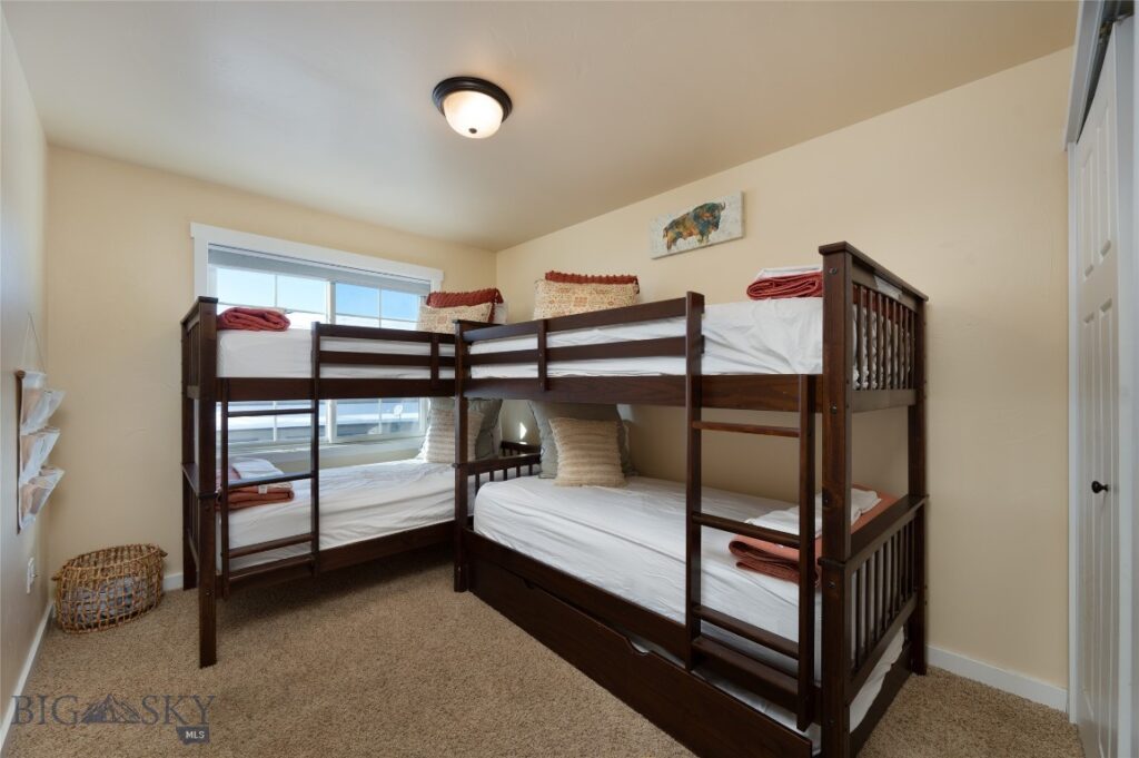 20 Talon Way, Bozeman MT 59718