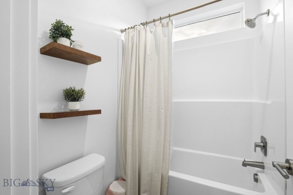 1811 N Cottonwood Road, Bozeman MT 59718