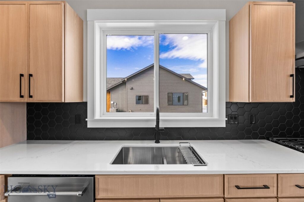 189 Noble Peak Drive, Bozeman MT 59718