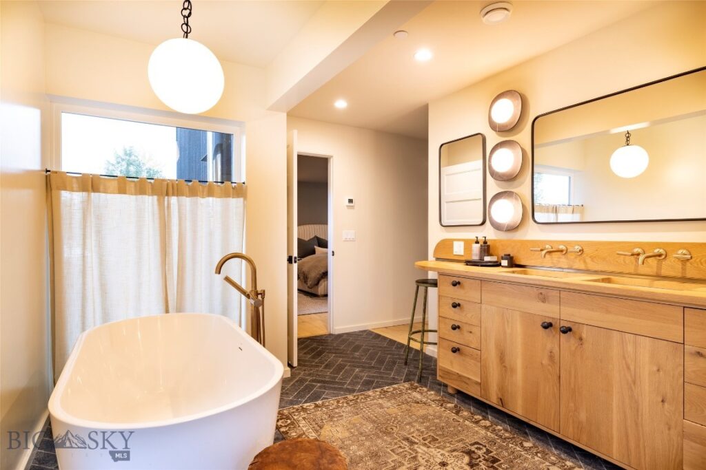 31 Ladybug, Bozeman MT 59718