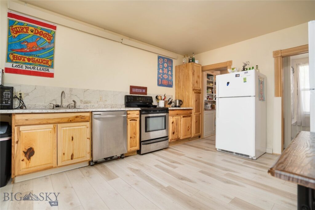 419 S 3rd Avenue, Bozeman MT 59715